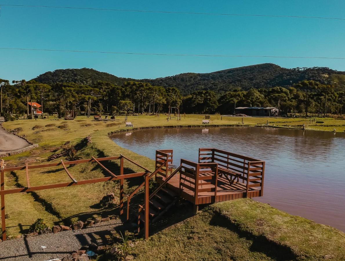 Pousada Lago Da Colina 乌鲁比西 外观 照片